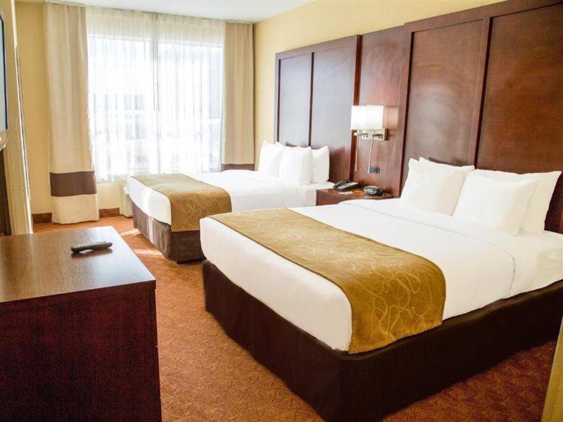Comfort Suites Fort Worth North Fossil Creek מראה חיצוני תמונה