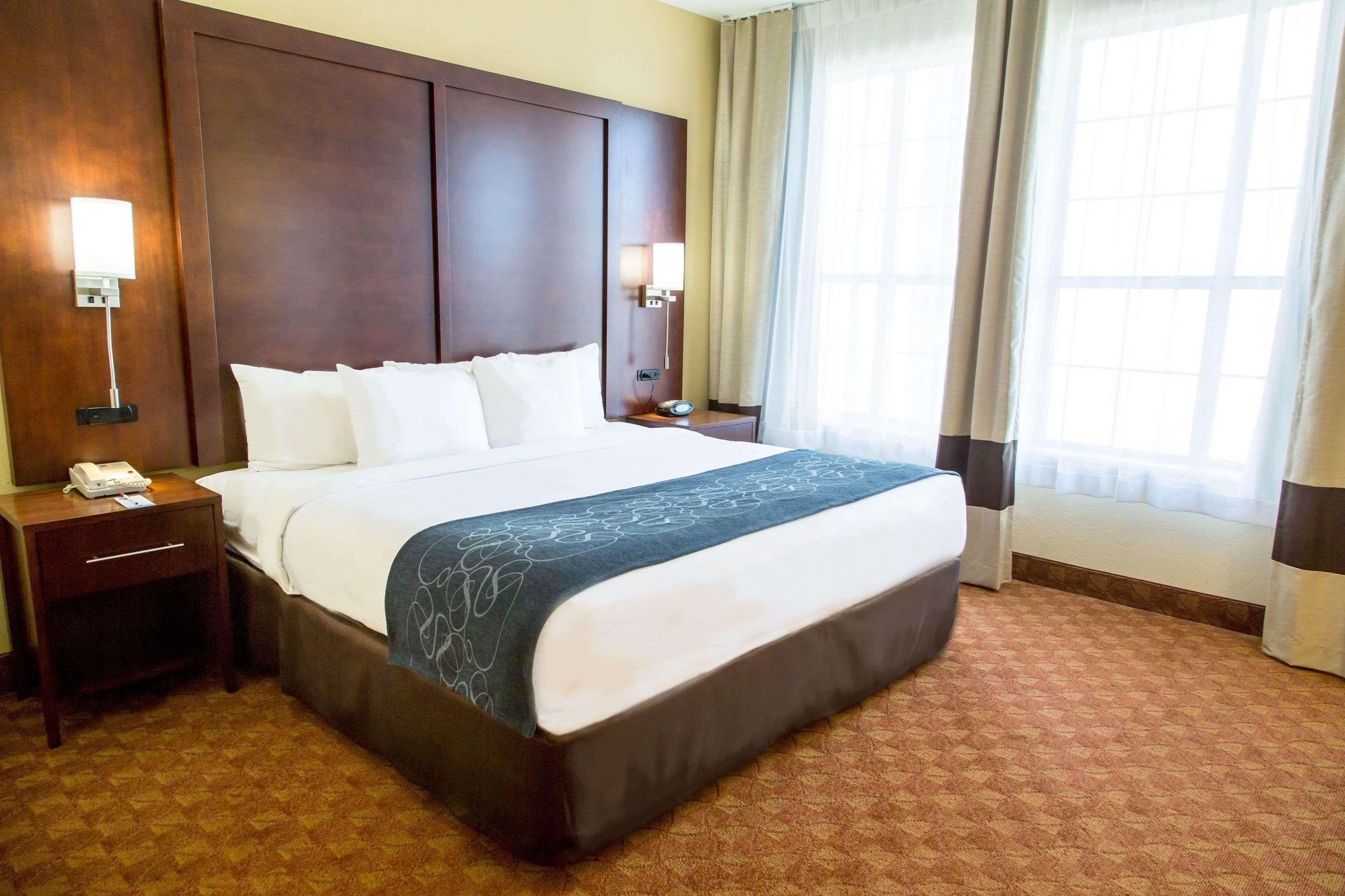 Comfort Suites Fort Worth North Fossil Creek מראה חיצוני תמונה