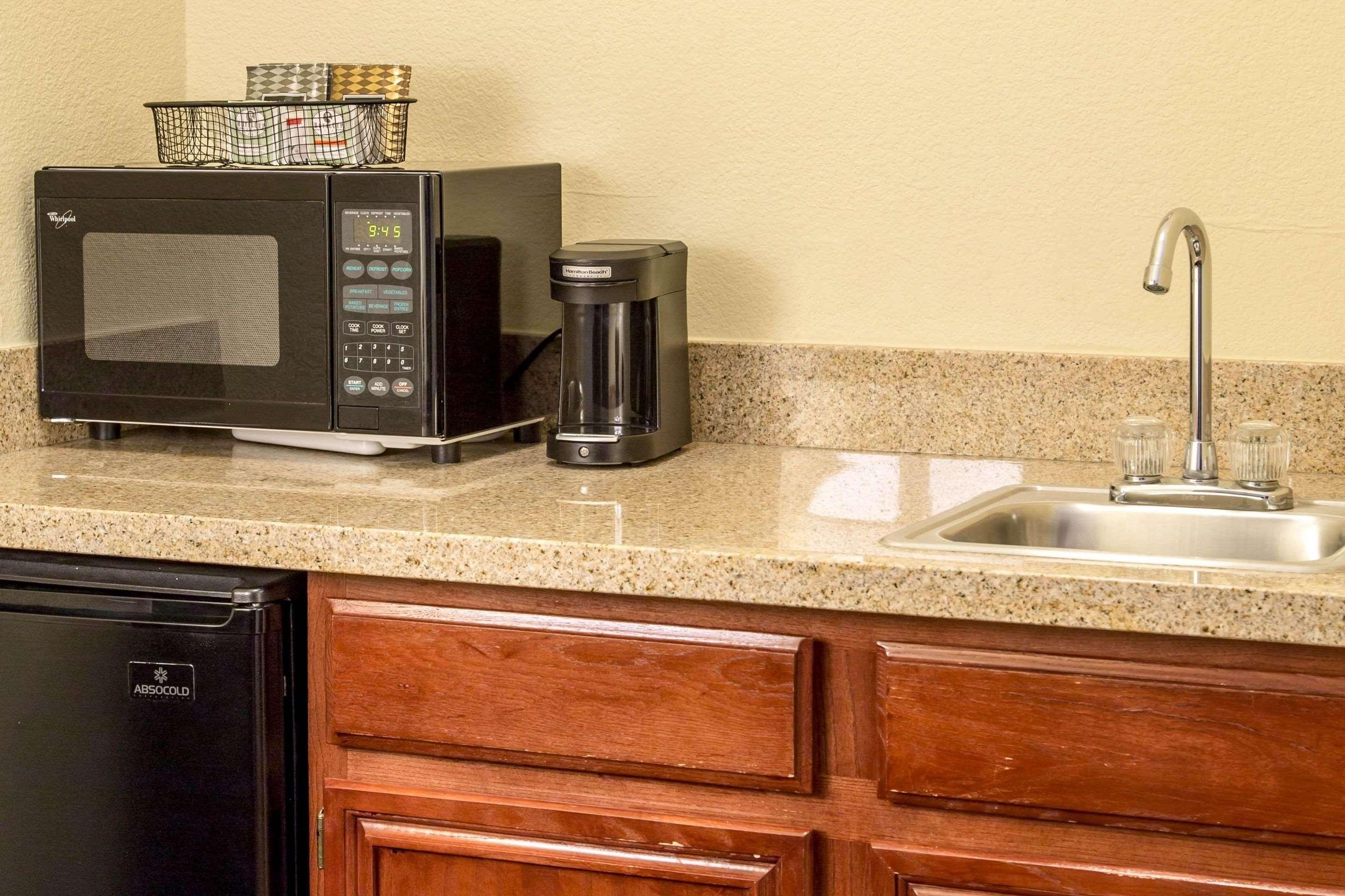 Comfort Suites Fort Worth North Fossil Creek מראה חיצוני תמונה