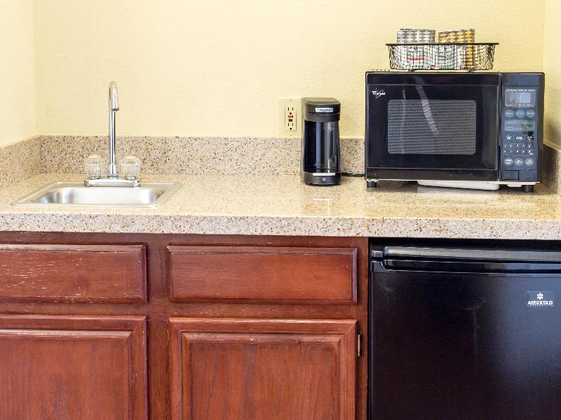 Comfort Suites Fort Worth North Fossil Creek מראה חיצוני תמונה