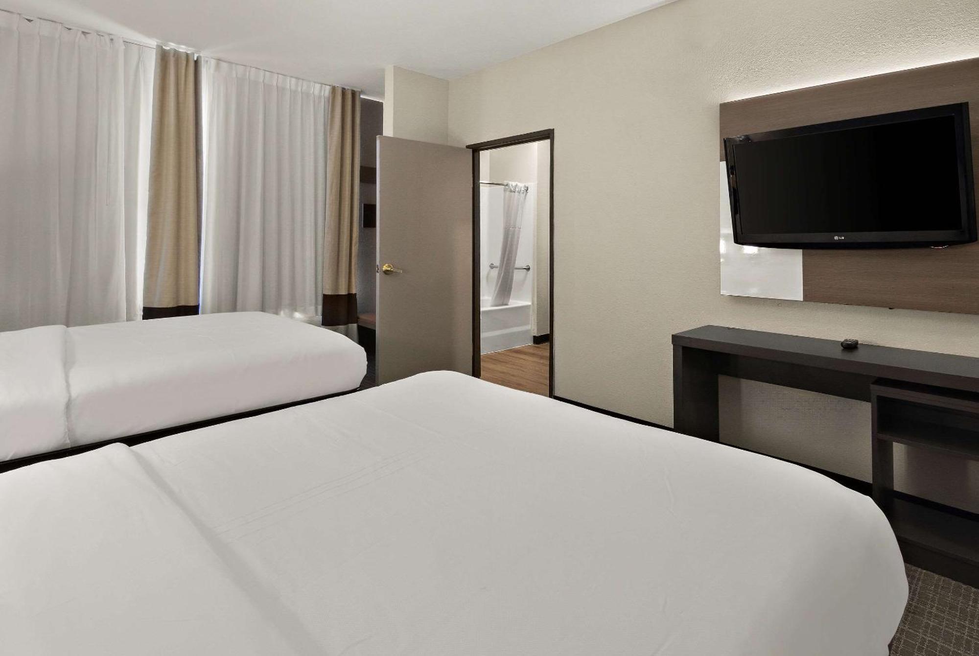Comfort Suites Fort Worth North Fossil Creek מראה חיצוני תמונה